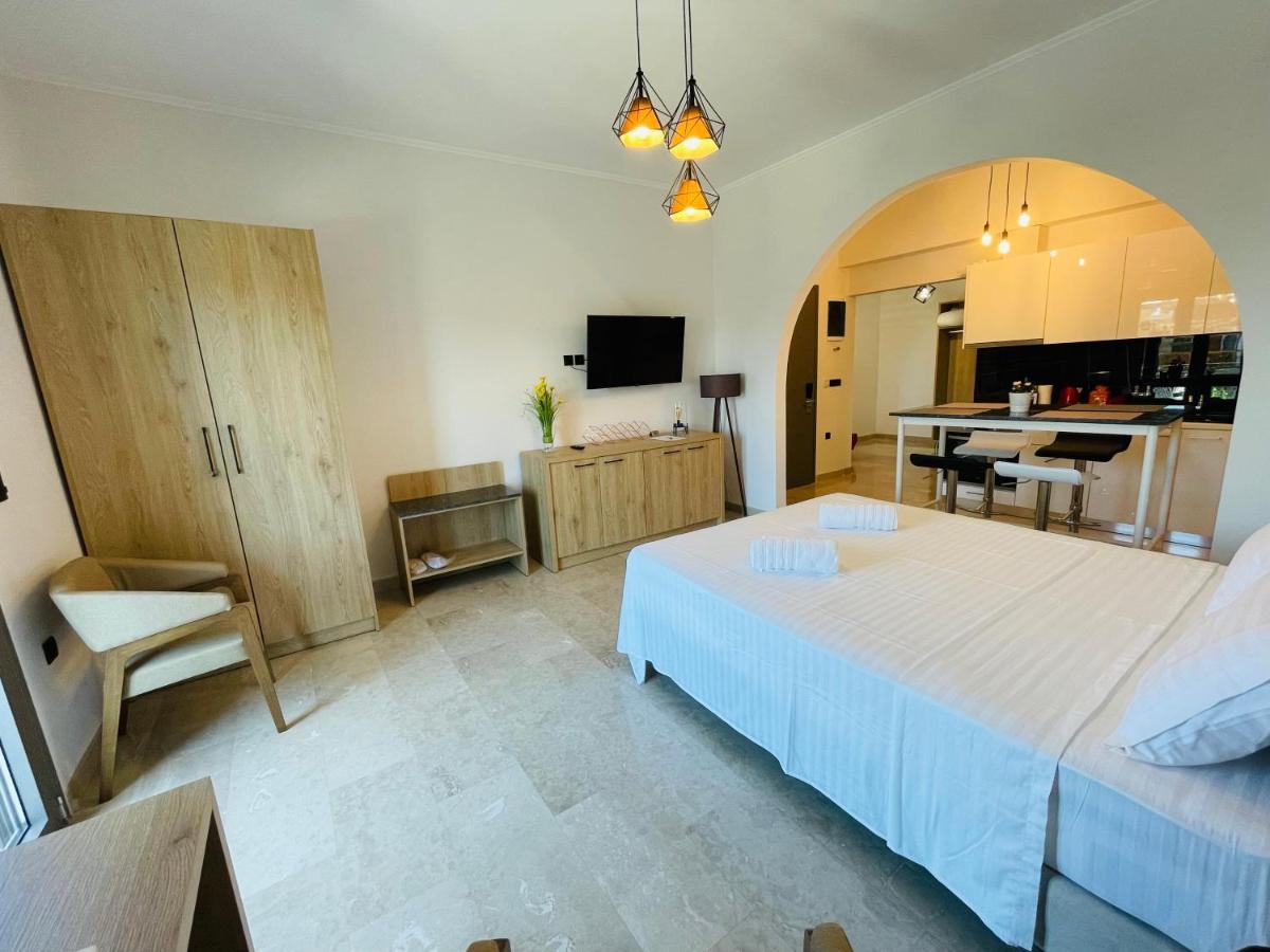 Xenios Suites 利勾里昂 外观 照片