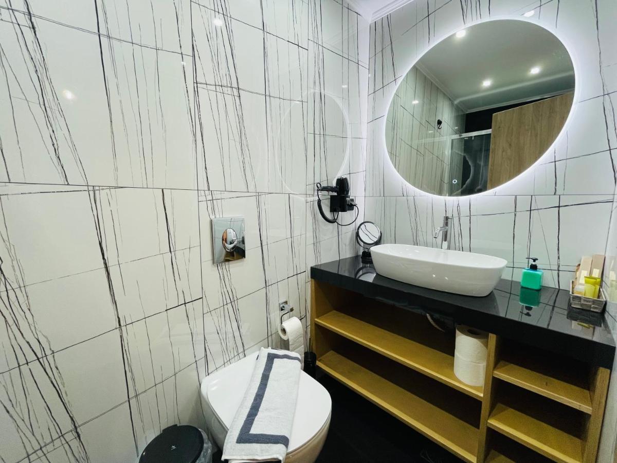 Xenios Suites 利勾里昂 外观 照片