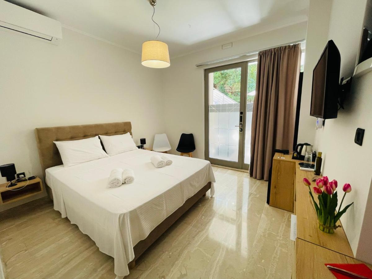 Xenios Suites 利勾里昂 外观 照片